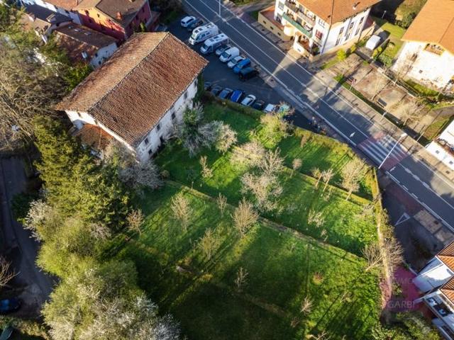 Casa con terreno en venta en Zaldibia photo 0