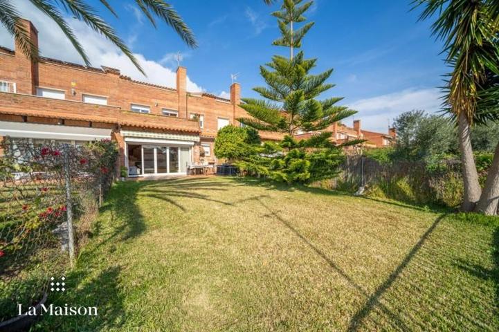 Adosada en venta en Sant Vicenç de Montalt, Sant Vicenç photo 0