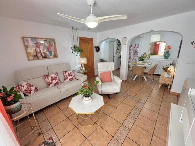 Apartamento en venta en Torremolinos, La carihuela - los nidos photo 0