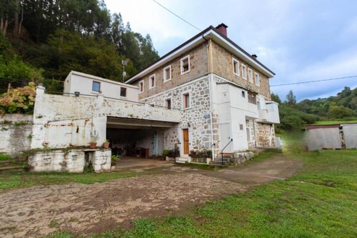 Casa en venta en Abanto y Ciérvana-Abanto Zierbena, Putxeta photo 0
