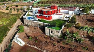 Chalet en venta en Icod de los Vinos, Calle la Caldera, 38440 photo 0