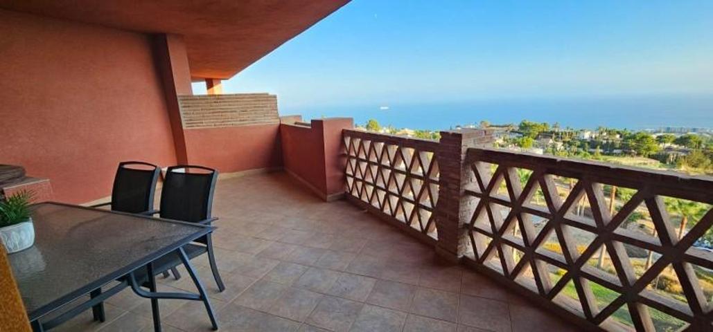 Atico Duplex en venta en Benalmádena, Higuerón photo 0