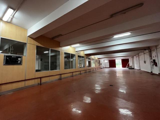 Nave industrial en venta en Redondela photo 0