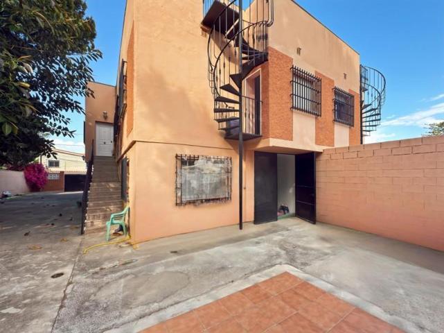 Adosada en venta en Benalmádena, Benalmadena Costa photo 0