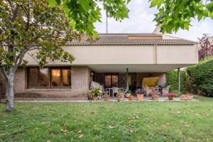 Chalet en venta en Zaragoza, San Lamberto photo 0