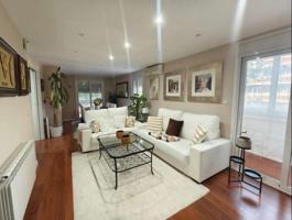 Apartamento en venta en Madrid, Vicálvaro photo 0