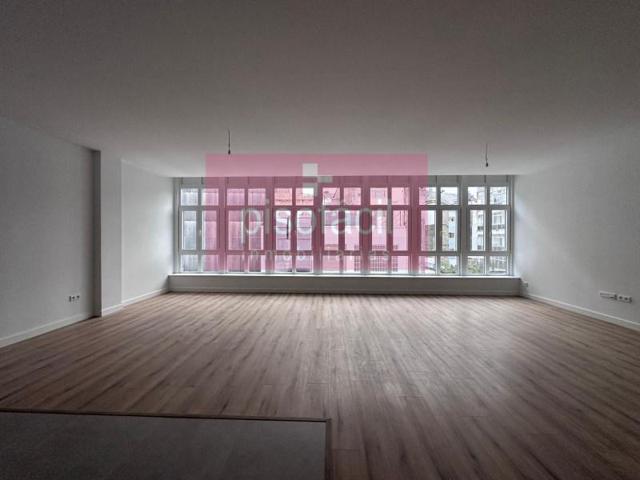 Piso en venta en Lugo photo 0