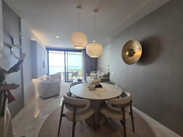 Apartamento en venta en Benidorm, Playa de Poniente photo 0