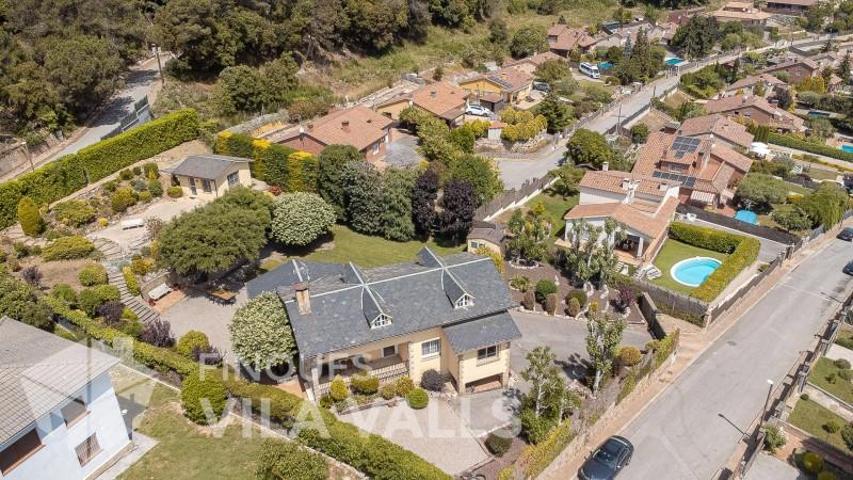 Chalet en venta en Sant Quirze Safaja, Les clotes photo 0