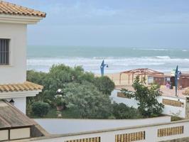 Chalet en venta en Chiclana de la Frontera, Chiclana De La Frontera photo 0