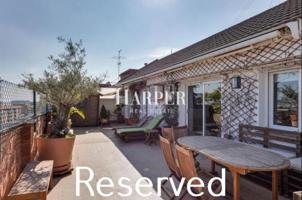 Aticos en venta en Barcelona, Les Corts photo 0