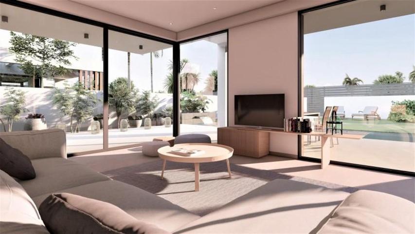 Chalet en venta en San Fulgencio, El Oasis photo 0