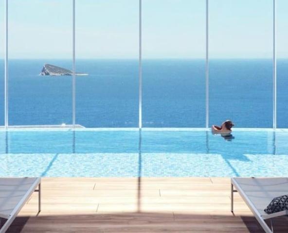 Apartamento en venta en Benidorm, Playa de Poniente photo 0