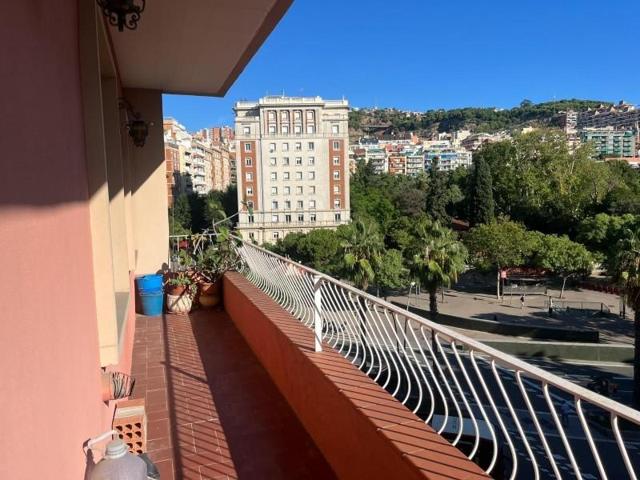 Piso en venta en Barcelona, El Baix Guinardó photo 0