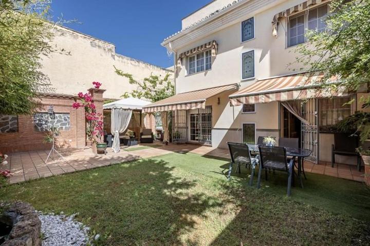 Casa en venta en Granada, San Ildefonso photo 0