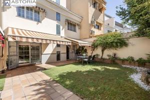 Casa en venta en Granada, San Ildefonso photo 0