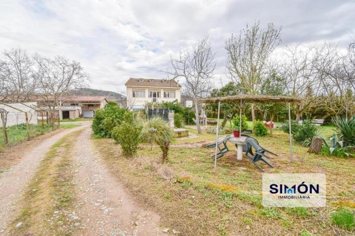 Casa con terreno en venta en Sant Fruitós de Bages, Sant Fruitos del Bages photo 0