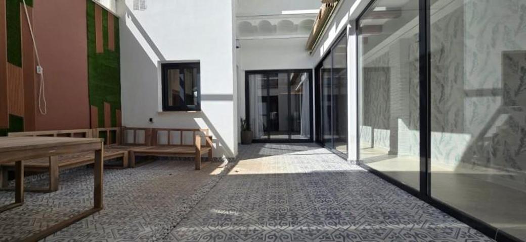 Local comercial en venta en Valencia, Arrancapins photo 0