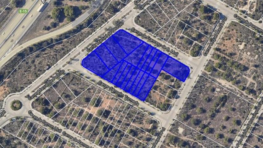 Terreno en venta en El Vendrell, El tancat photo 0