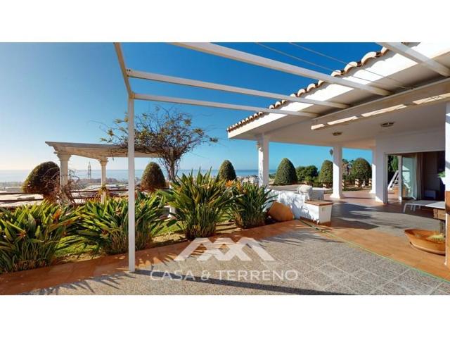 Chalet en venta en Torrox photo 0