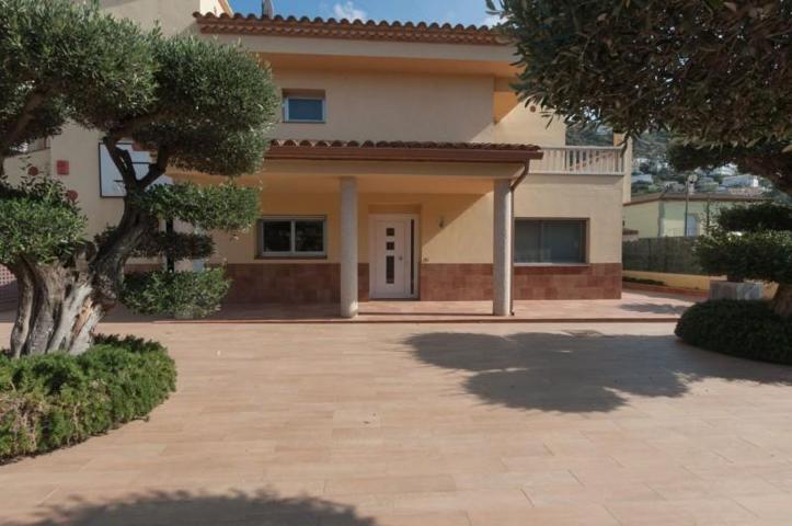 Chalet en venta en Roses, ROSES photo 0