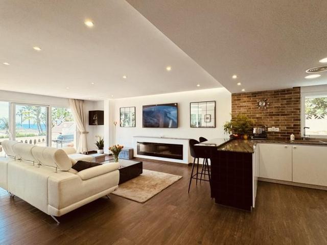 Chalet en venta en Mijas, Mijas Costa photo 0