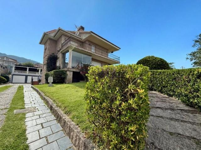 Chalet en venta en Baiona, Belesar photo 0