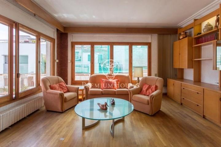 Casa en venta en Malgrat de Mar, CENTRE photo 0