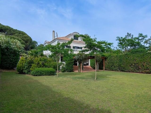 Chalet en venta en Sotogrande photo 0