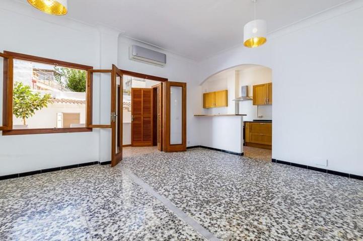 Planta baja en venta en Mallorca, Santa Catalina photo 0