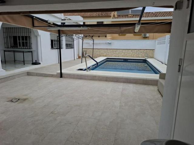 Chalet en venta en Mijas, El Coto photo 0