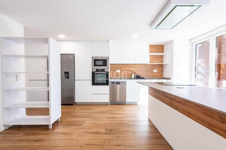 Adosada en venta en Bétera, Urb. Mas Camarena photo 0