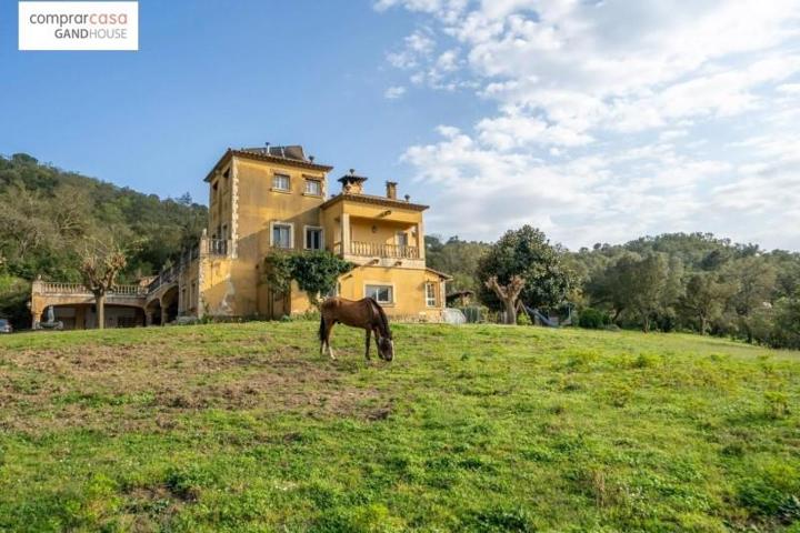 Casa con terreno en venta en Caldes de Malavella, Cataluna photo 0