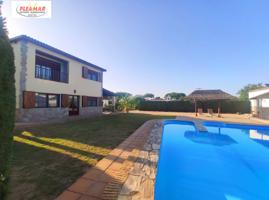 Chalet en venta en Chipiona, Pinar de la Villa photo 0
