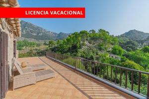 Casa en venta en Bunyola, Bunyola photo 0