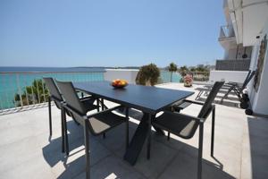 Aticos en venta en Son Servera, Primera linea de playa de cala millor photo 0