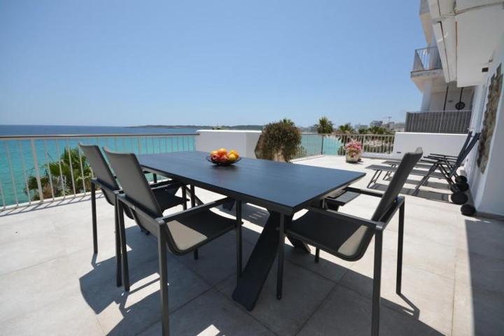 Aticos en venta en Son Servera, Primera linea de playa de cala millor photo 0