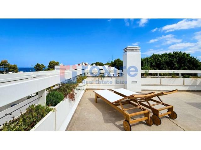 Aticos en venta en Sant Antoni de Portmany photo 0