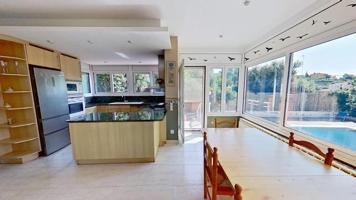 Chalet en venta en Torrelles de Llobregat, CAN GÜELL photo 0