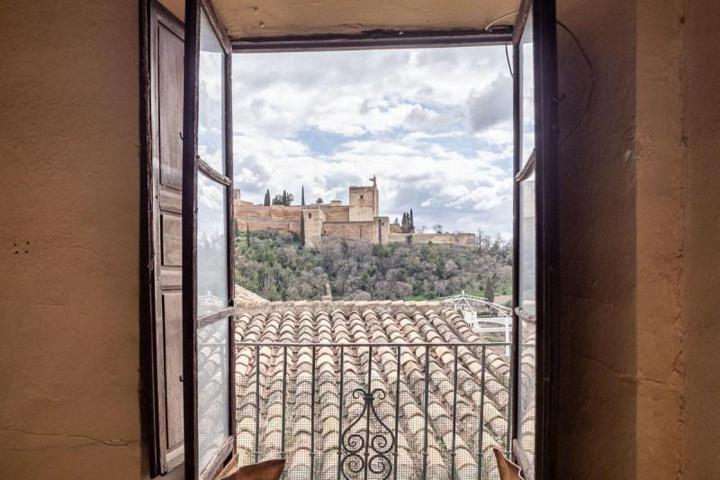 Casa en venta en Granada, Albaycin photo 0