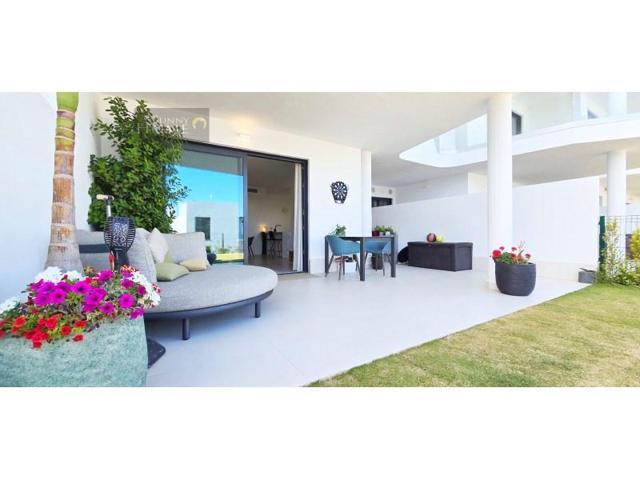 Apartamento en venta en Fuengirola photo 0