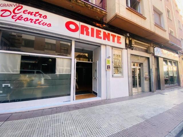 Local comercial en venta en Logroño, AVENIDA DE LA PAZ photo 0