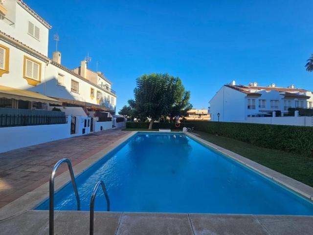Adosada en venta en Torremolinos, La carihuela - los nidos photo 0