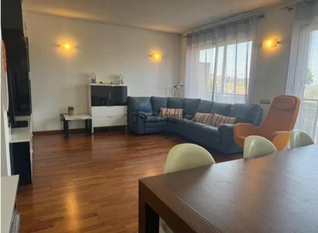 Adosada en venta en Barcelona, Ciutat Meridiana photo 0