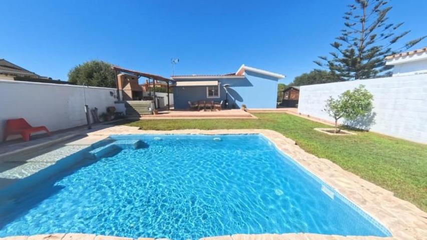 Chalet en venta en El Puerto de Santa María, Carretera de Sanlúcar-Sudamérica photo 0