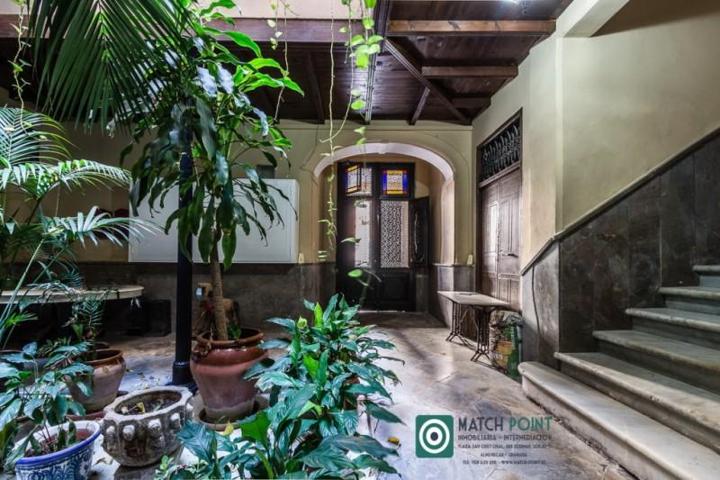 Piso en venta en Almuñécar photo 0