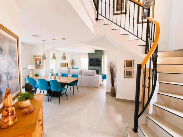 Aticos en venta en Sotogrande, Sotogrande Alto photo 0