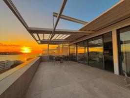 Aticos en venta en Calvia, Santa Ponça photo 0