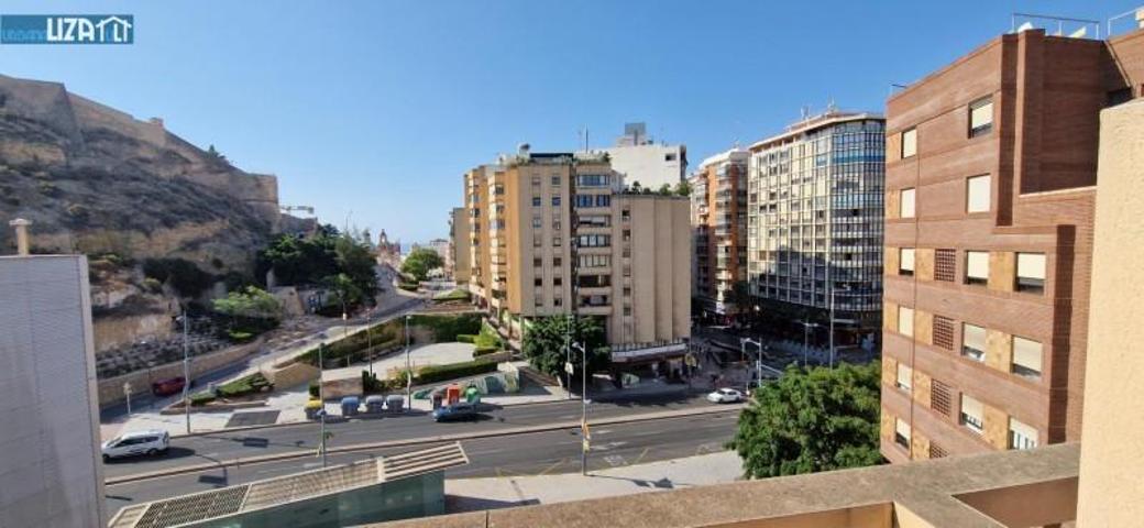 Atico Duplex en venta en Alicante, Centro Tradicional photo 0