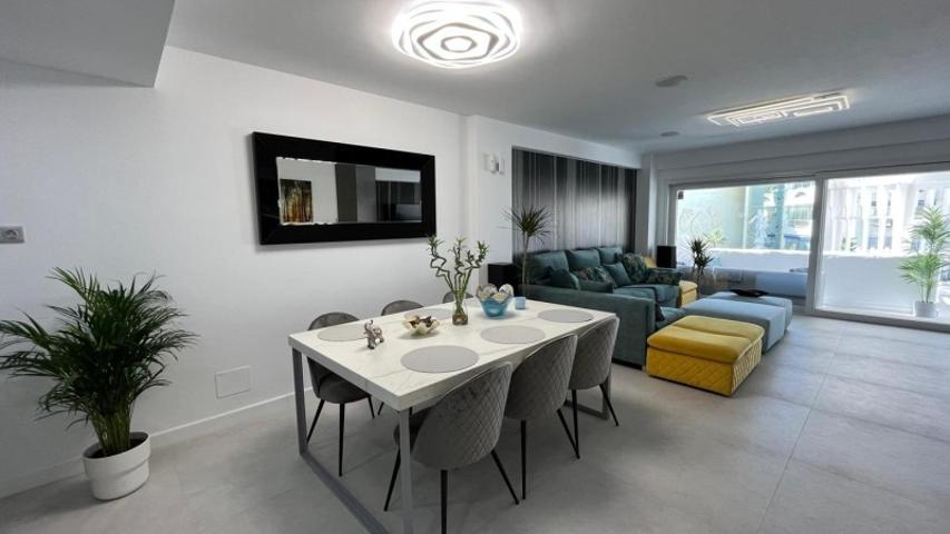 Piso en venta en Benalmádena, Calle La Fragata, 29630 photo 0